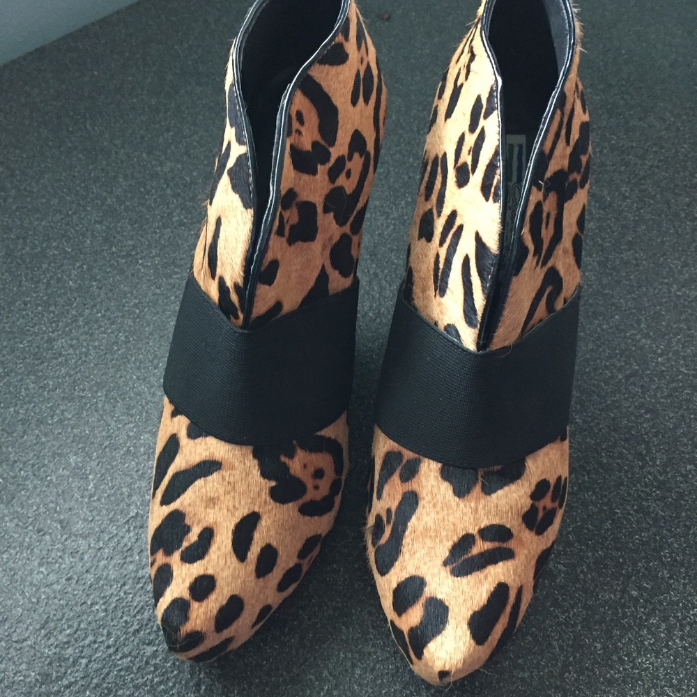 Arnold Churgin, animal print, leather booties, 7.5 M, NWT-never worn